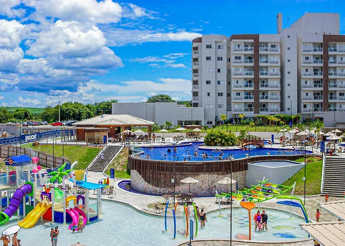 Lagoa Ecotowers - Lagoa Oficial Caldas Novas