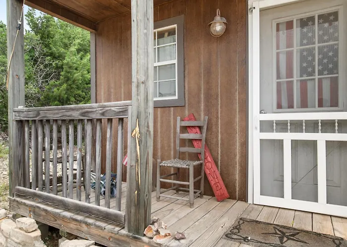 Artesia Hilltop Cabin