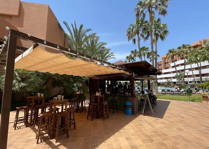 Aparthotel Arena Center Roquetas de Mar