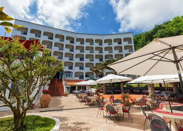 Grand Hotel Hermitage SantʼAgata sui Due Golfi