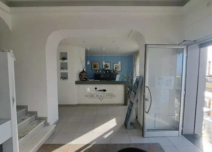 Maniel Beach Hotel Letojanni
