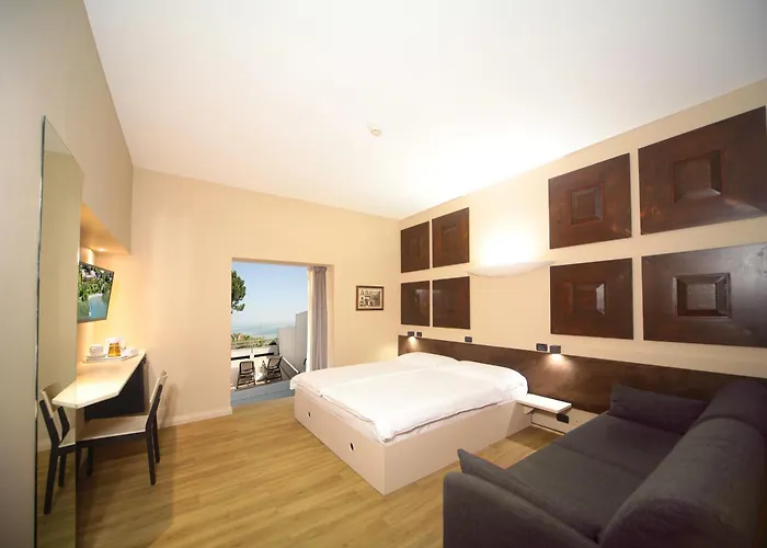 Hotel La Pauel Sirmione