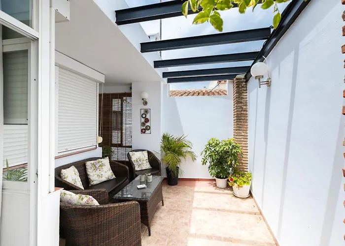 Puerta De Aduares Aparthotel Marbella