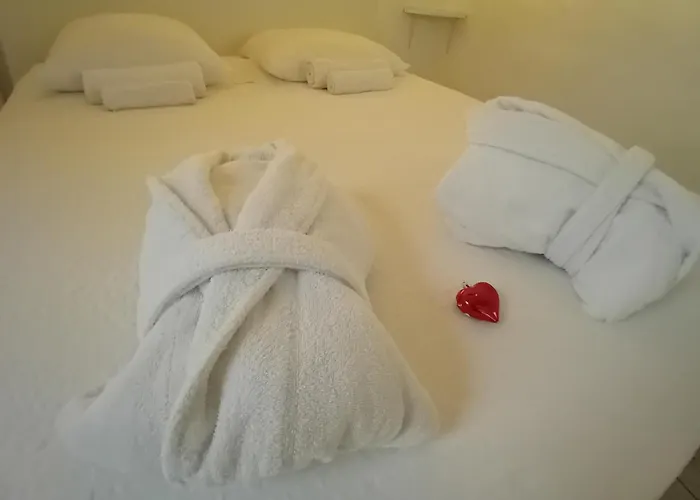 La Loge Du Vieux Lyon Bed and Breakfast