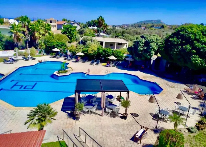 Happy Days Hotel, Adults Only Theológos