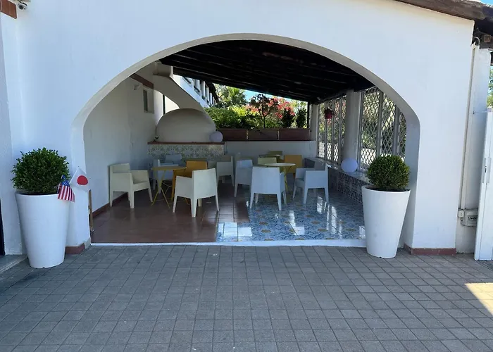 Il Caimano B&B, con piscina dall'11 Luglio al 31 Agosto Vulcano 