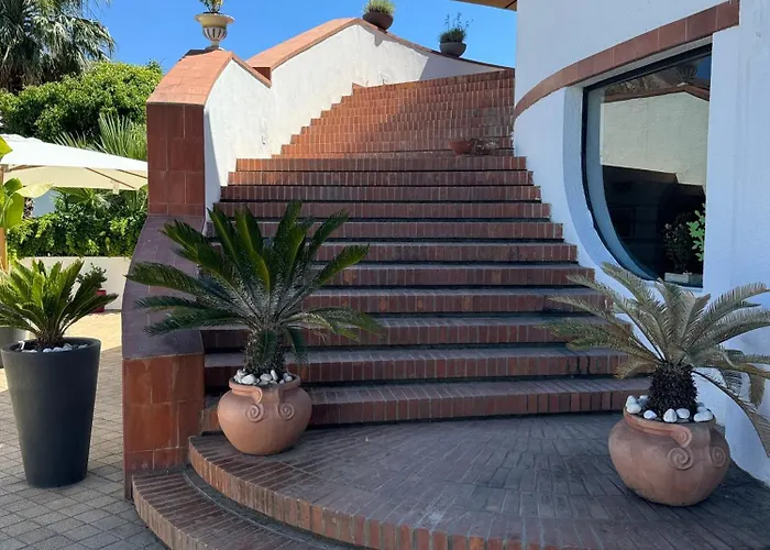 Il Caimano B&B, con piscina dal 18 Luglio al 30 Agosto Vulcano 