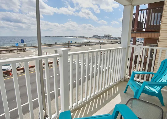 Atlantic Breeze Suites