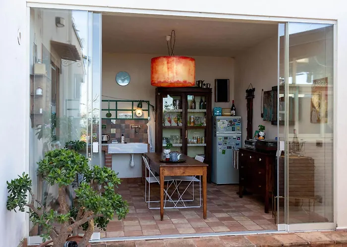 Al 33 Giri Bed and Breakfast Cefalù