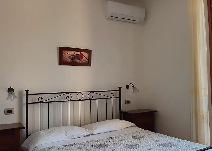 B&B Il Girasole - Rooms & House In Country - Air Conditioned - 1500 Meters From Historic Center Montepulciano Stazione