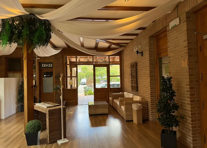 Hotel Jakue Puente la Reina