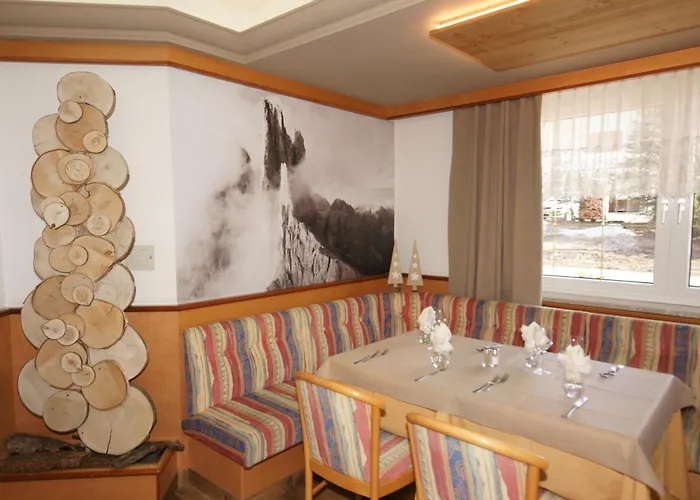 Hotel Vallechiara Moena