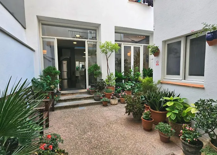 Hostal Mediterráneo Tossa de Mar