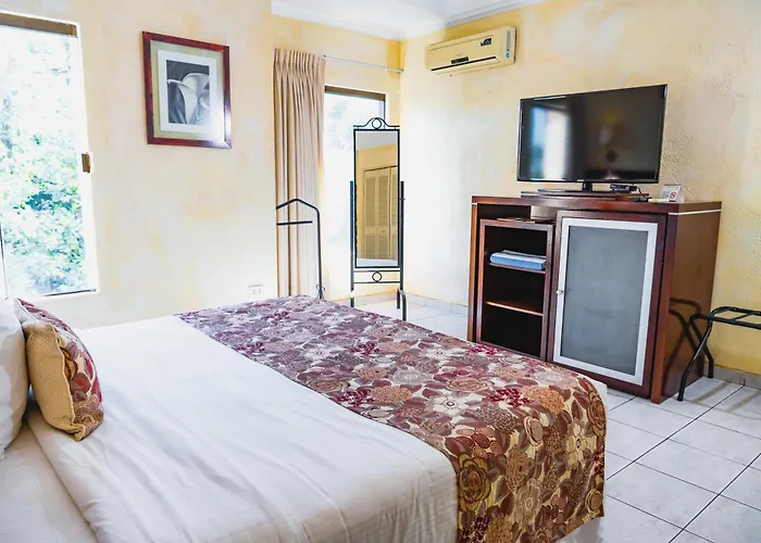 Buganvillas Hotel Suites
