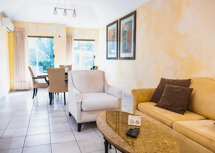 Buganvillas Hotel Suites