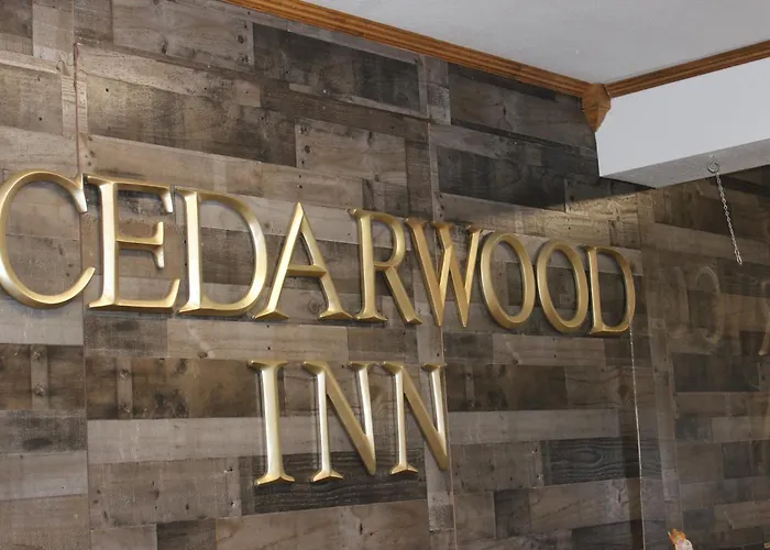 Cedarwood Inn Of Ashland