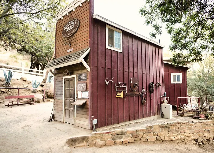 Circle Bar B Guest Ranch Hotel Capitan