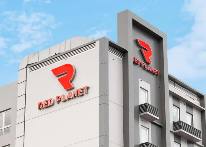 Red Planet Davao Hotel