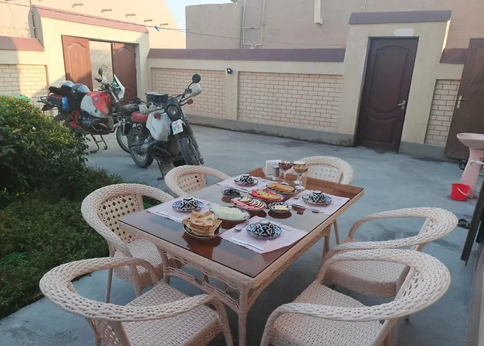Shodlik Guest House