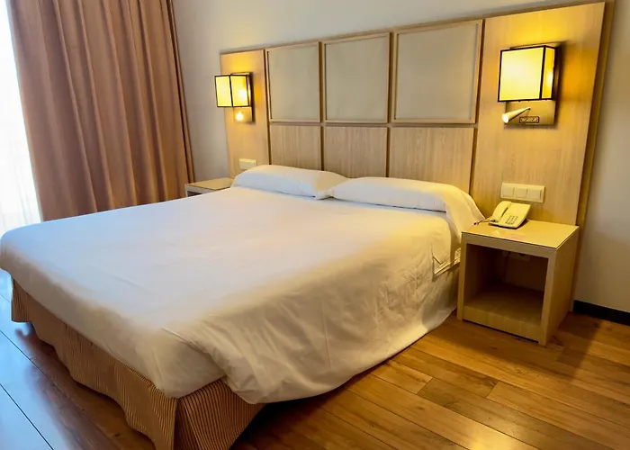 Hotel Isla de La Garena Alcalá de Henares