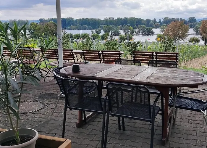 B&B Ruthmann-Rheinblick Oestrich-Winkel