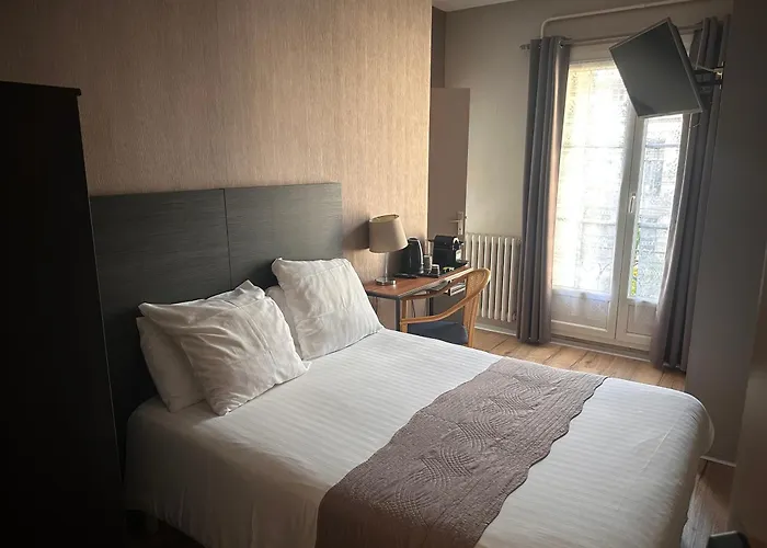 Hotel Berthelot Tours