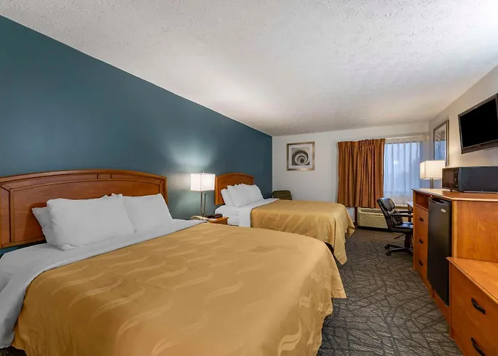Quality Inn Austintown-Youngstown West