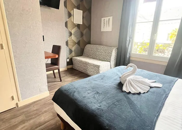 Hôtel L'Univers Châtellerault