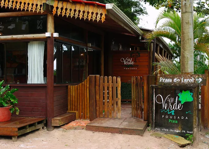 Pousada Villa Verde - Frente para a Praia do Farol