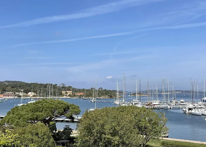 Hotel L'Oustaou De Porquerolles