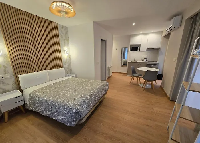 Hostal A Nuestra Senora De La Paloma Madri