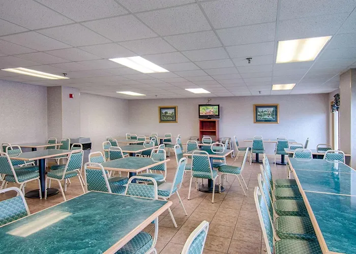 Park Tower Inn