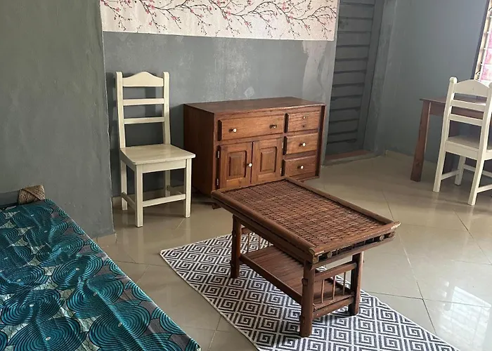 La Nouvelle Guesthouse