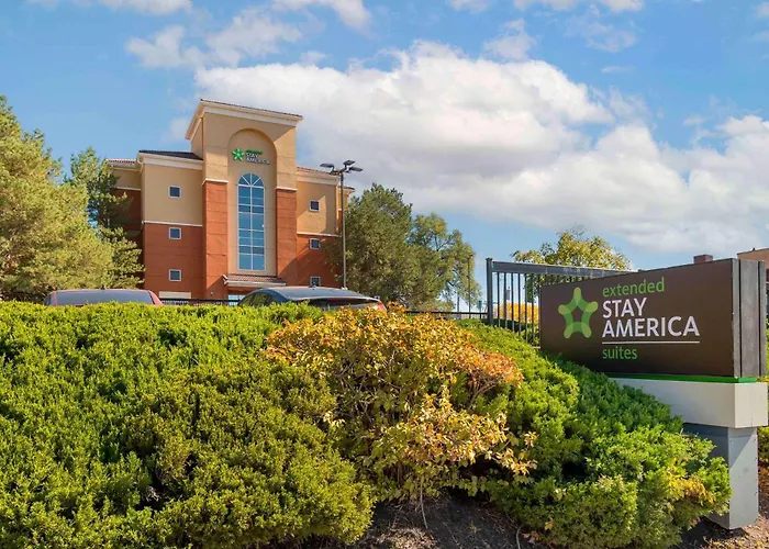 Extended Stay America Suites - Kansas City - Country Club Plaza