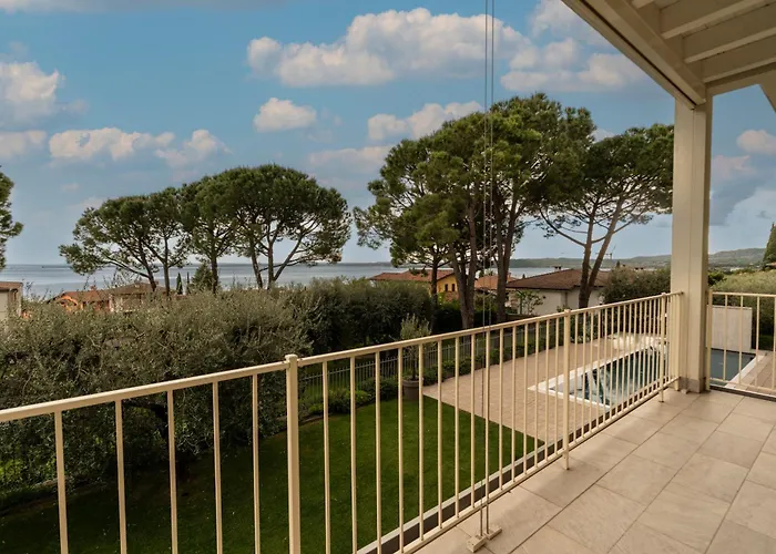 Bed & Breakfast La Home And Apartments Moniga del Garda