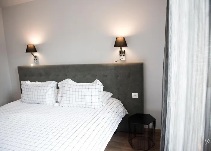 Hotel Armes de Champagne à Châlons-en-Champagne