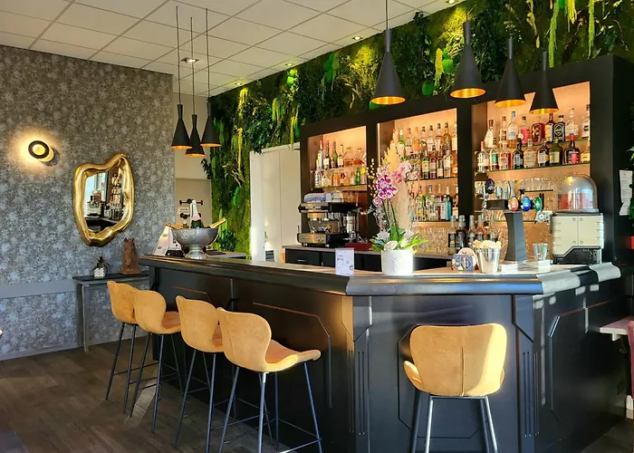Hotel Restaurant Du Parc Saumur Logis Elégance