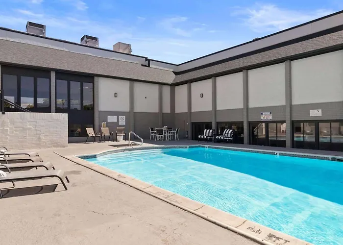 Ramada By Wyndham Richfield Ut I-70 Hotel