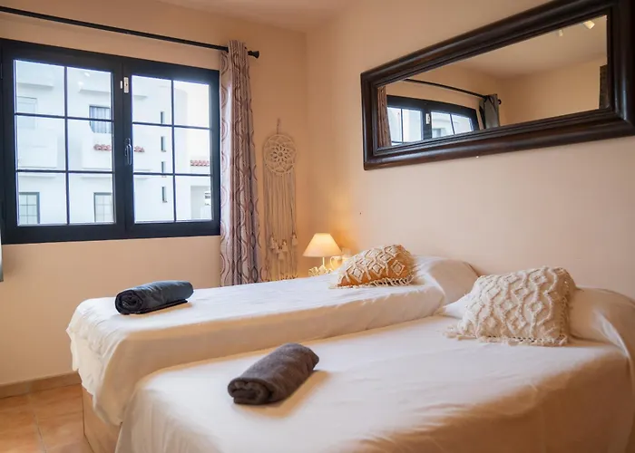 Coco Surfhouse - Coworking Coliving Hotel Corralejo