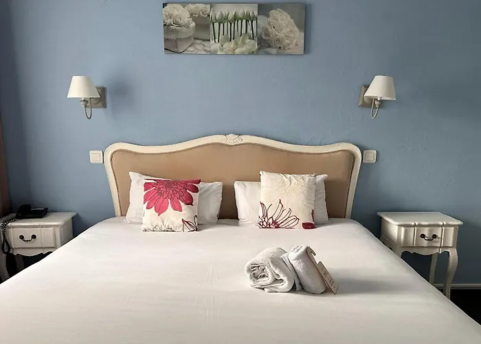 Logis Hotel Noemys Gradignan