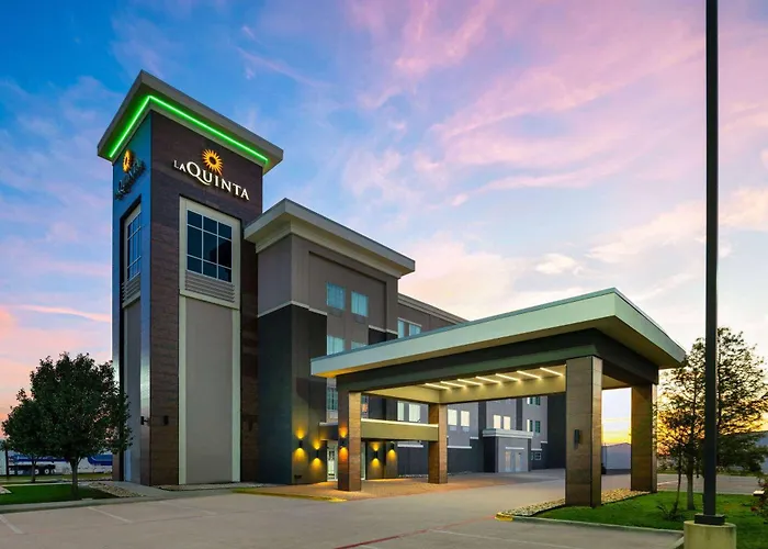 La Quinta By Wyndham Denton - University Drive