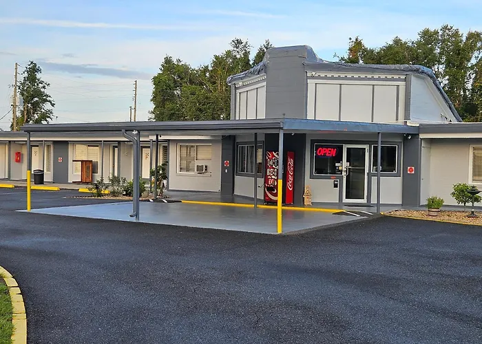 Royal Inn Motel