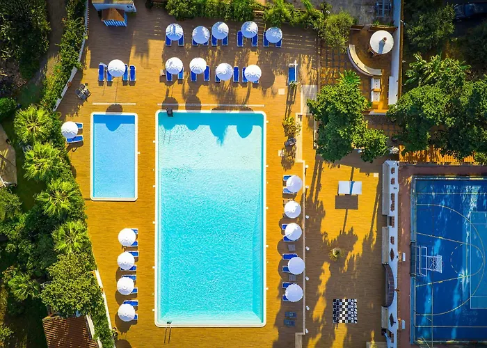 Hotel Kalura