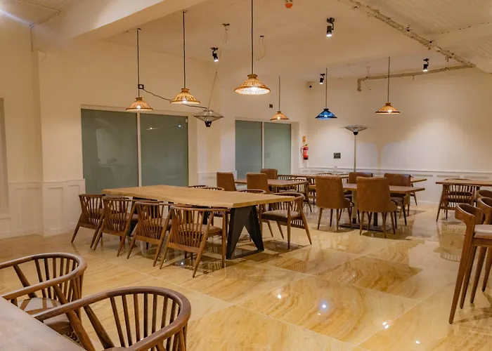 Leh Hotels