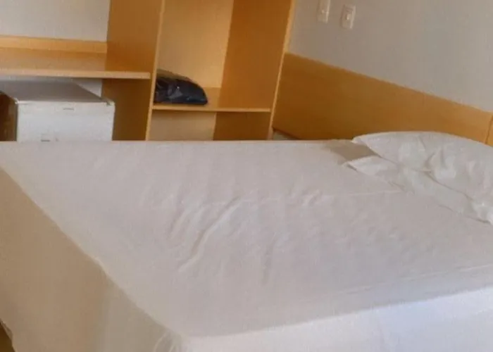 Hotel Pequeno Mundo 2