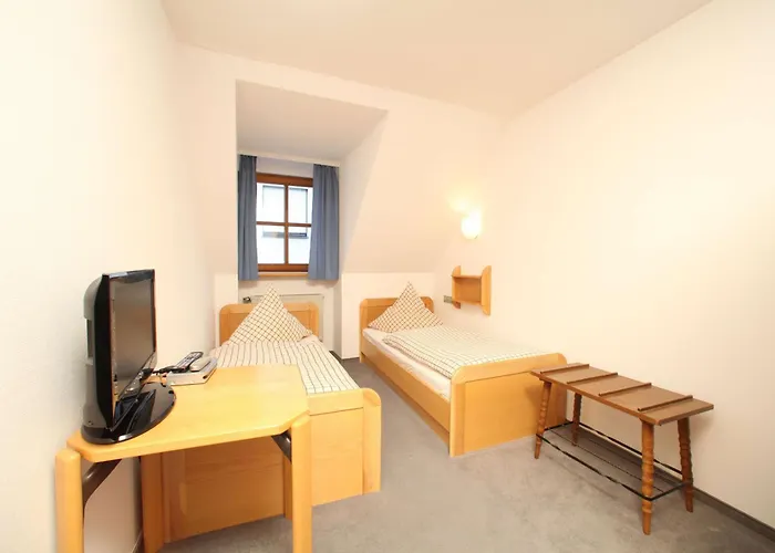 Hotel-Landgasthof Schuster Greding
