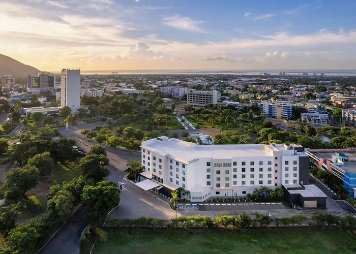 Courtyard By Marriott Kingston, Jamaica Hotel