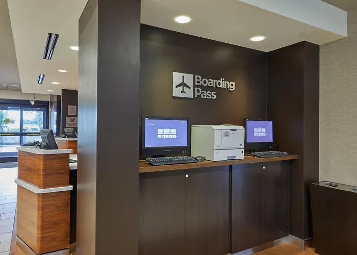 Courtyard By Marriott Eugene Springfield Hotel
