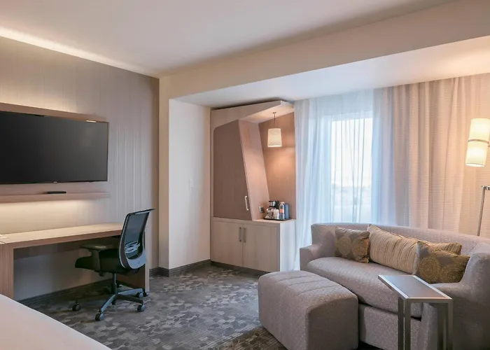 Courtyard By Marriott Ciudad Juarez Hotel