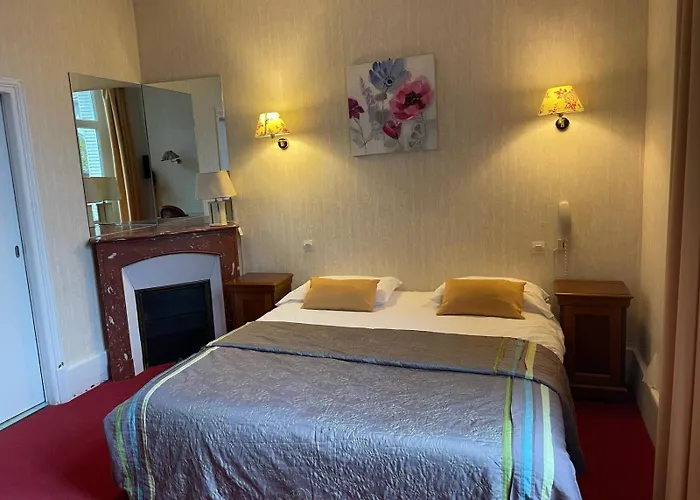 Hotel LE BEAU SITE Gien